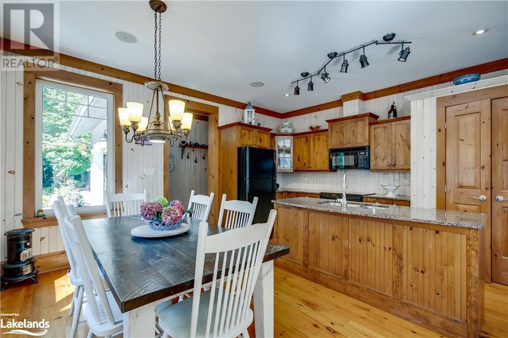 42 Menominee Lake Road, Huntsville, Ontario  P1H 2J3 - Photo 10 - 40601347