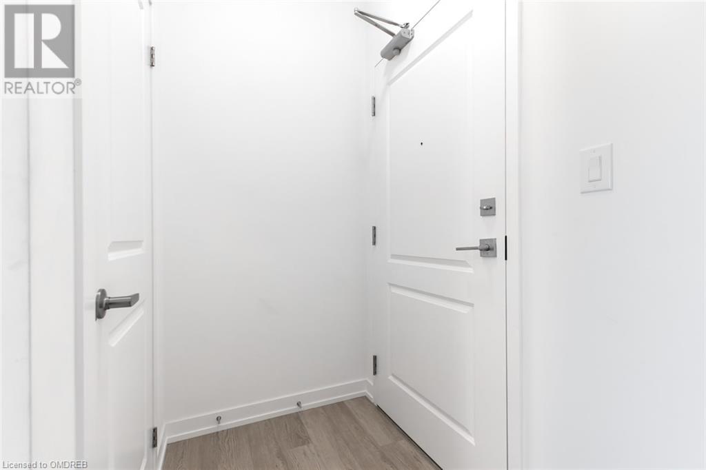 460 Dundas Street E Unit# 519, Waterdown, Ontario  L8B 2A5 - Photo 4 - 40602104