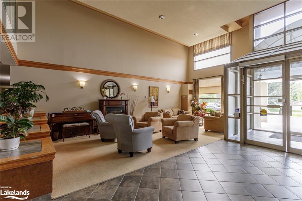 172 Eighth Street Unit# 401, Collingwood, Ontario  L9Y 4T2 - Photo 3 - 40602893