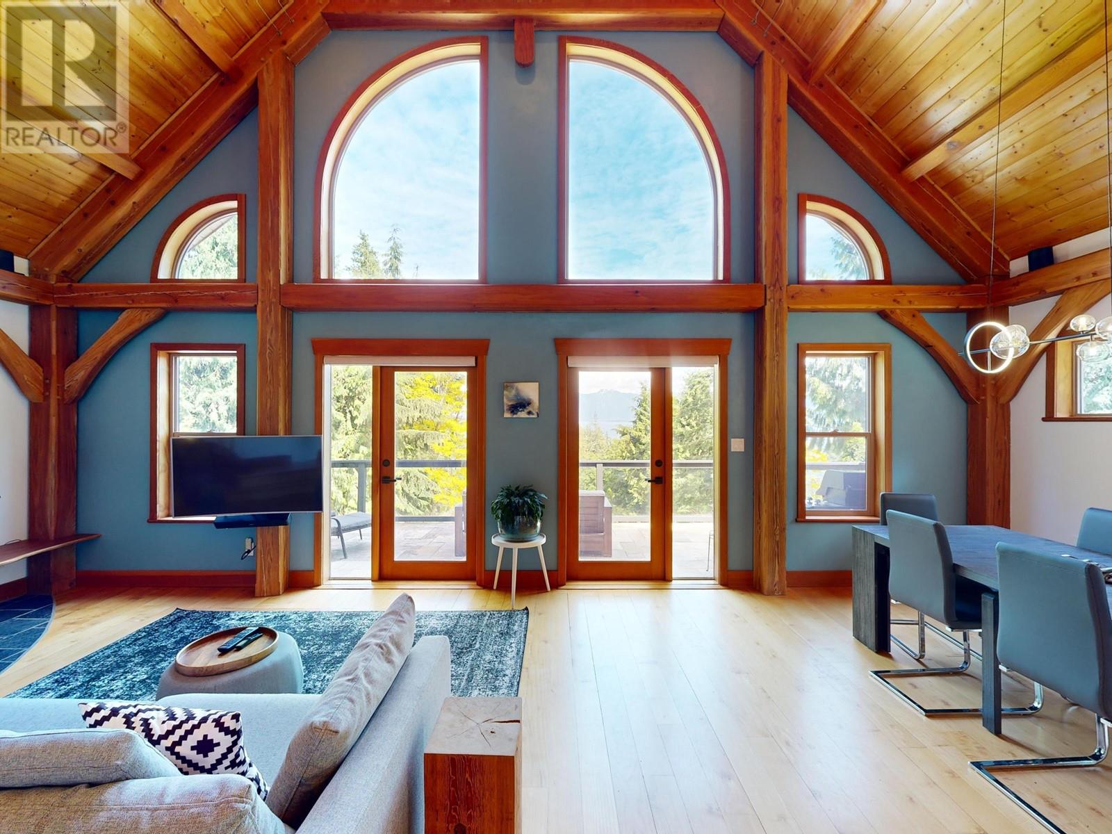 1861 North Road, Gibsons, British Columbia  V0N 1V1 - Photo 14 - R2892344