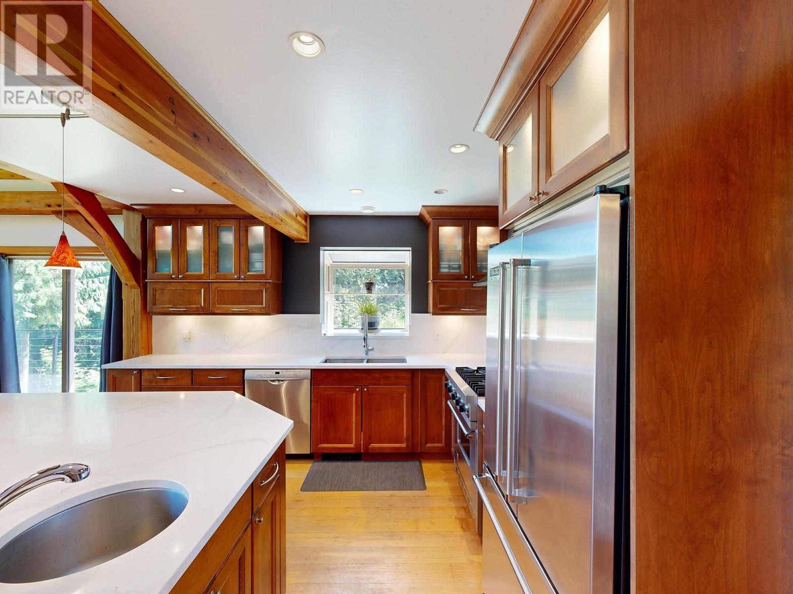 1861 North Road, Gibsons, British Columbia  V0N 1V1 - Photo 23 - R2892344