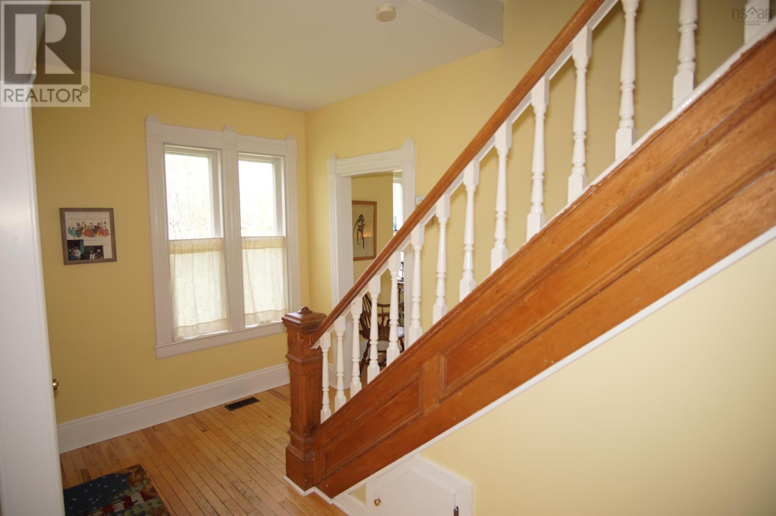 211 Mowatt Street, Shelburne, Nova Scotia  B0T 1W0 - Photo 20 - 202411351