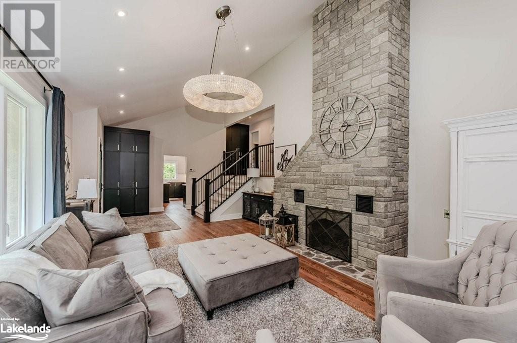 Image of property at 2038 15 Sideroad