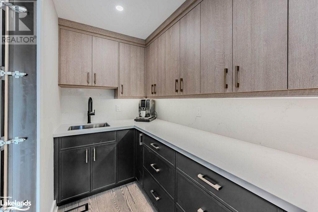 Image of property at 2038 15 Sideroad