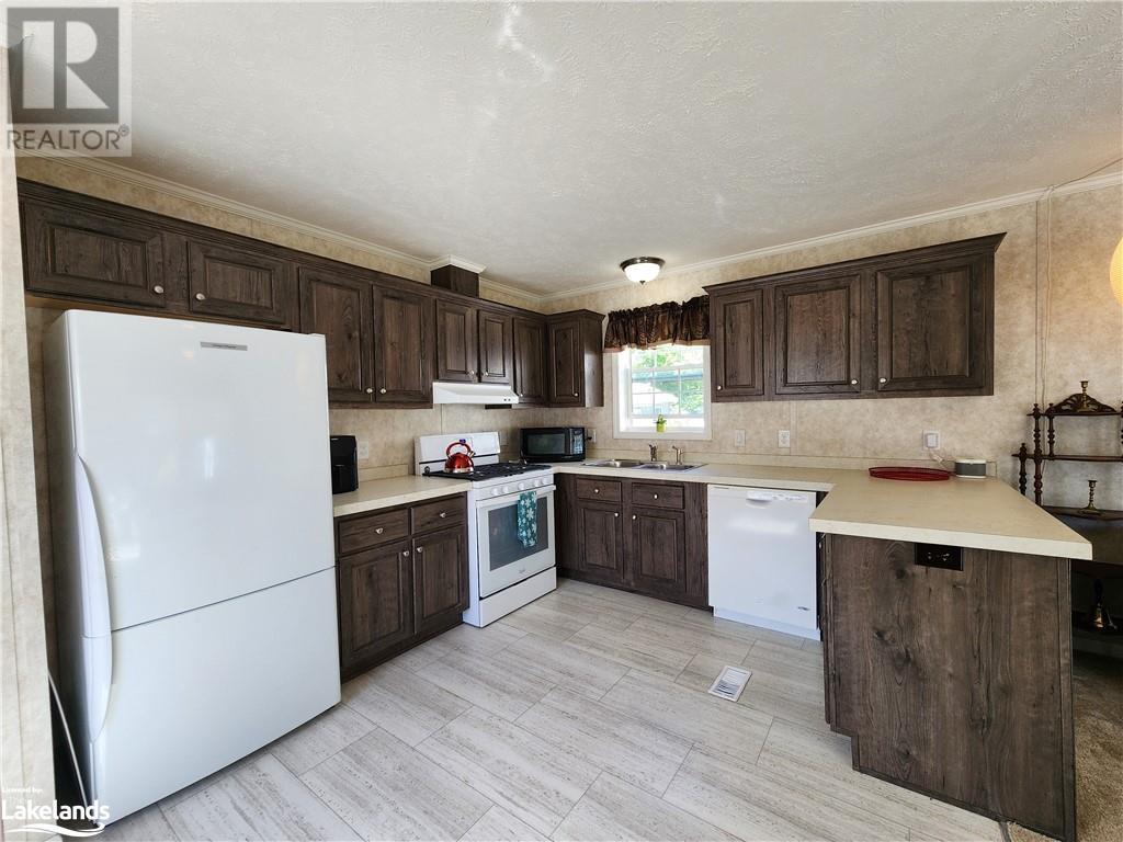 1007 Racoon Road Unit# 60, Gravenhurst, Ontario  P1P 1R1 - Photo 5 - 40603087