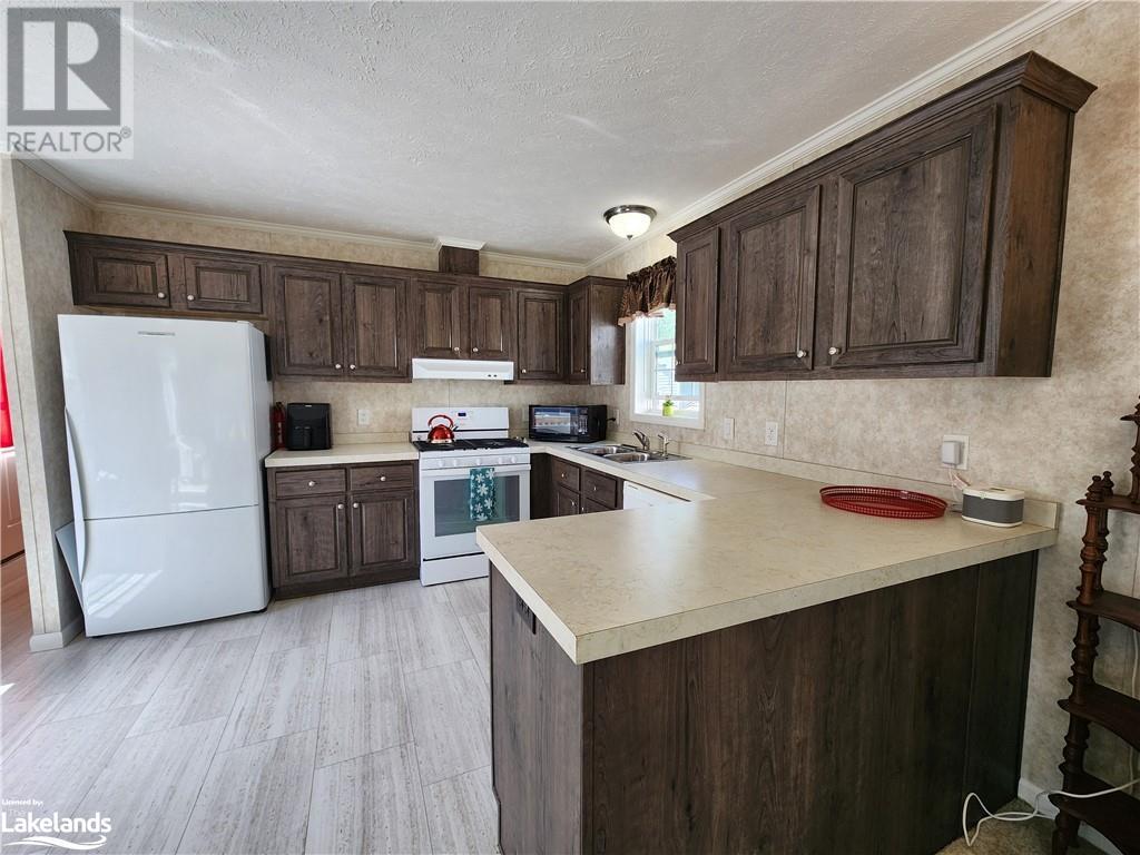 1007 Racoon Road Unit# 60, Gravenhurst, Ontario  P1P 1R1 - Photo 8 - 40603087