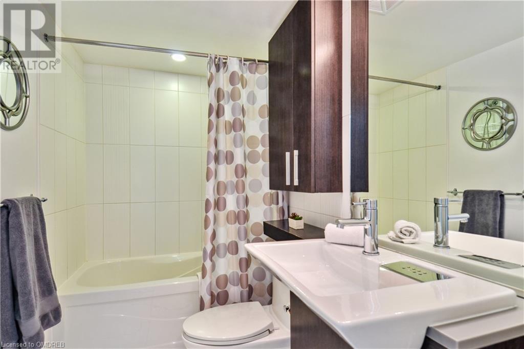 8 Telegram Mews Unit# 832, Toronto, Ontario  M5V 3Z5 - Photo 15 - 40601565