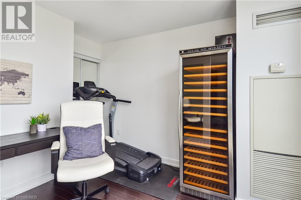 8 Telegram Mews Unit# 832, Toronto, Ontario  M5V 3Z5 - Photo 7 - 40601565