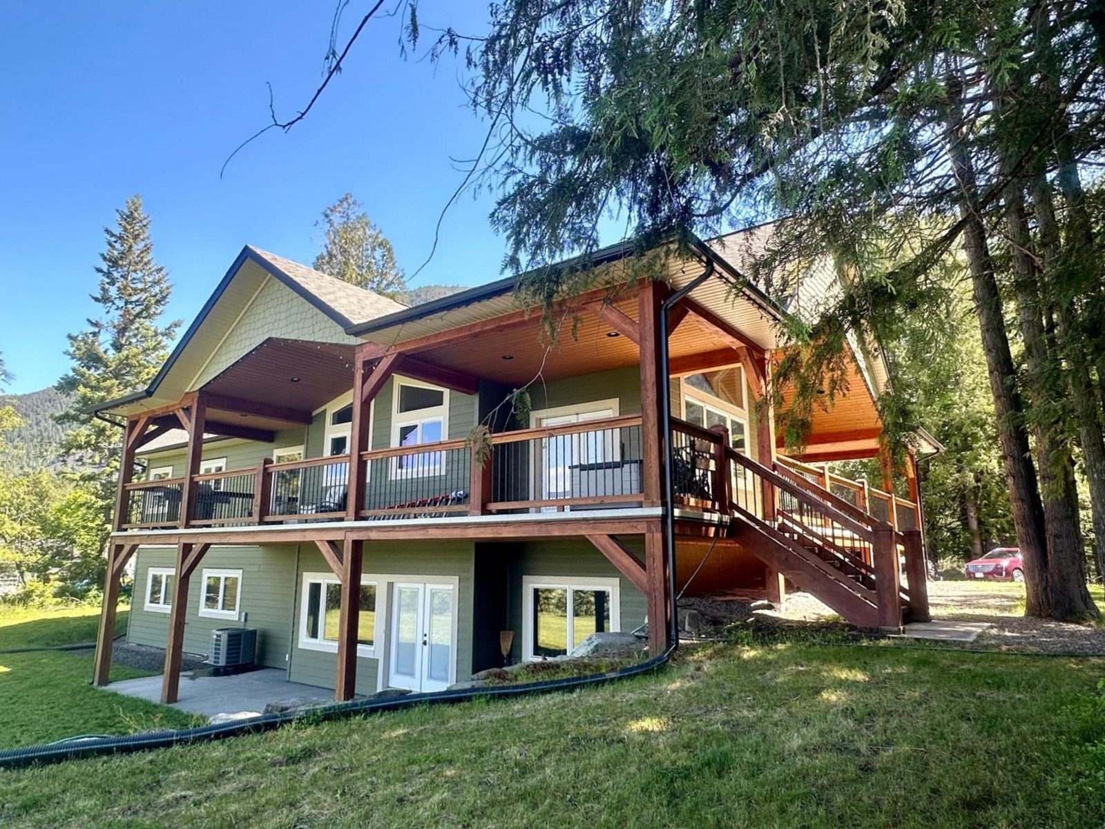 4810 40th Street, Canyon, British Columbia V0B 1C1 - Photo 2 - 2477549