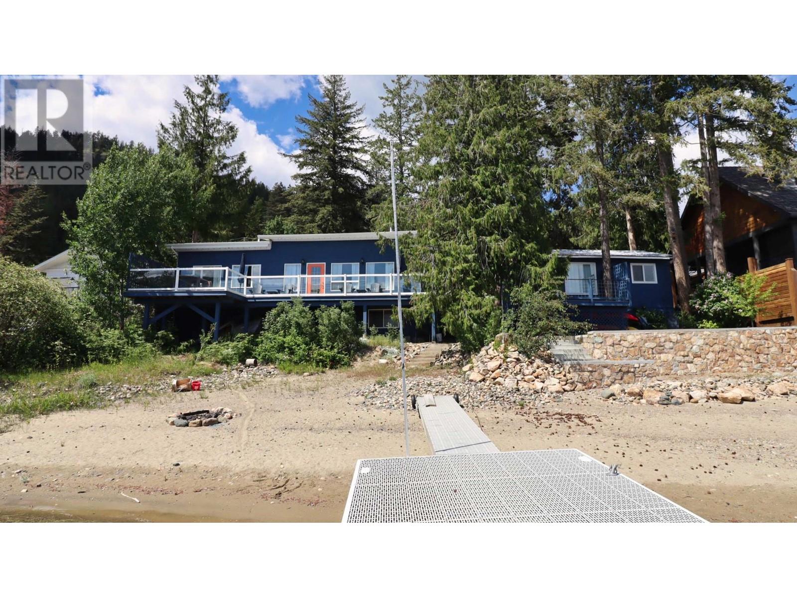 1065 Little Shuswap Lake Road, Chase, British Columbia  V0E 1M2 - Photo 2 - 179128