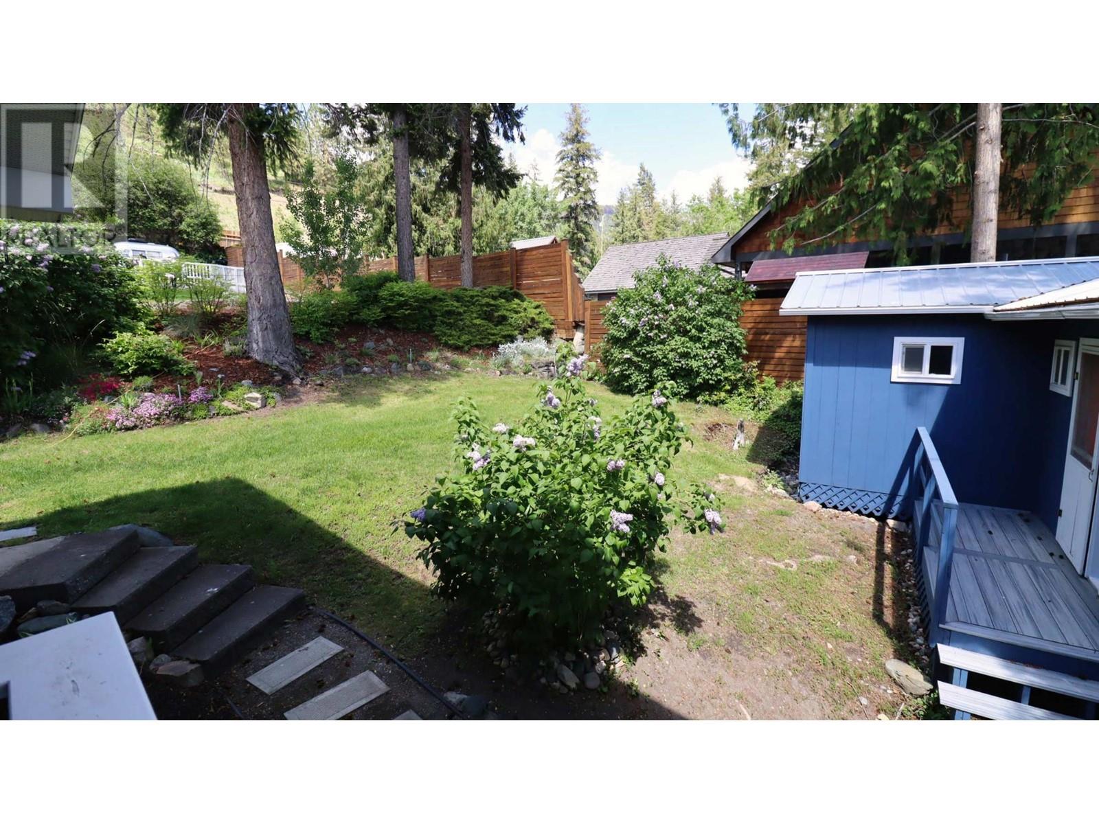 1065 Little Shuswap Lake Road, Chase, British Columbia  V0E 1M2 - Photo 16 - 179128