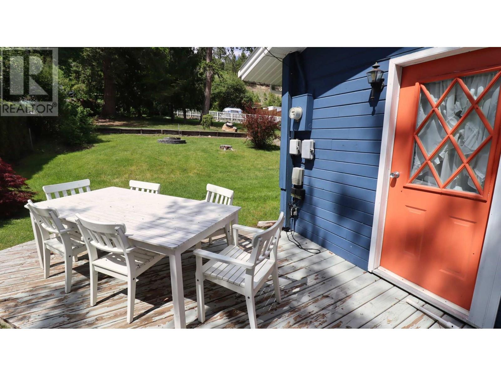 1065 Little Shuswap Lake Road, Chase, British Columbia  V0E 1M2 - Photo 30 - 179128