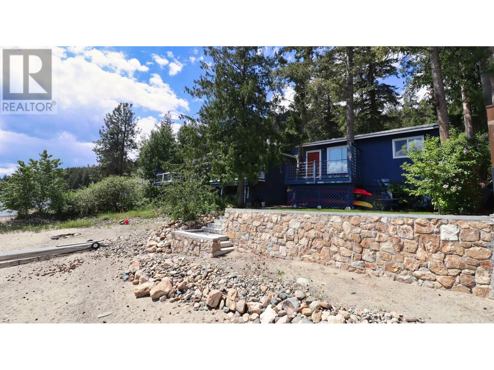 1065 Little Shuswap Lake Road, Chase, British Columbia  V0E 1M2 - Photo 41 - 179128