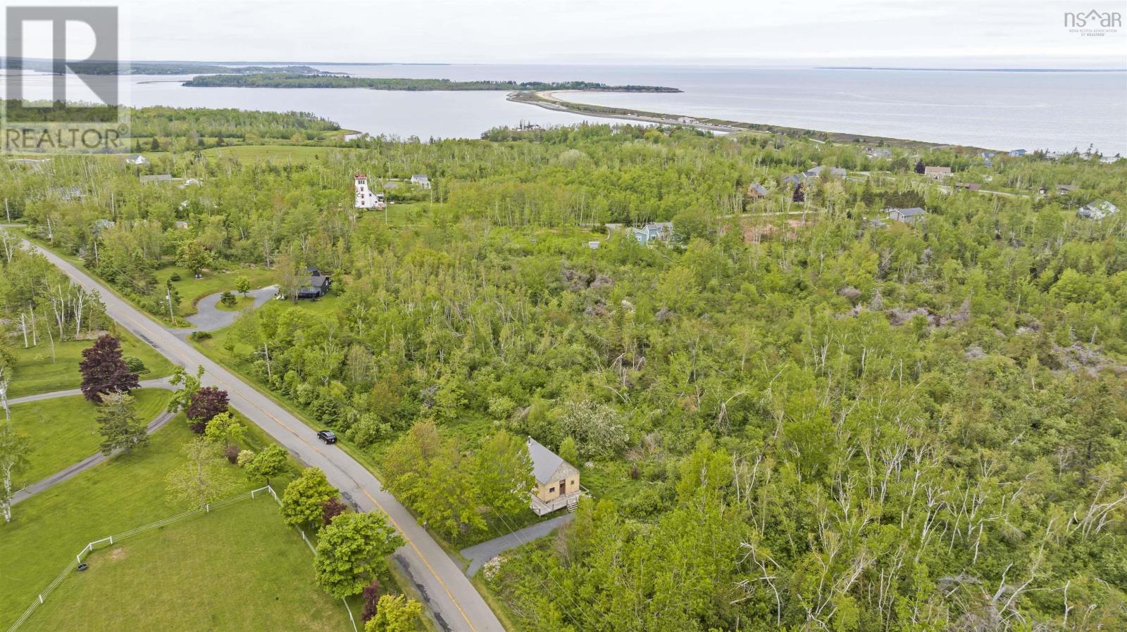 81 Levi White Road, Kings Head, Nova Scotia B2H 5C4 (27018920