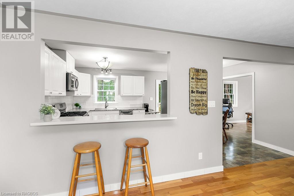 25 Pine Tree Drive, South Bruce Peninsula, Ontario  N0H 1P0 - Photo 14 - 40599527