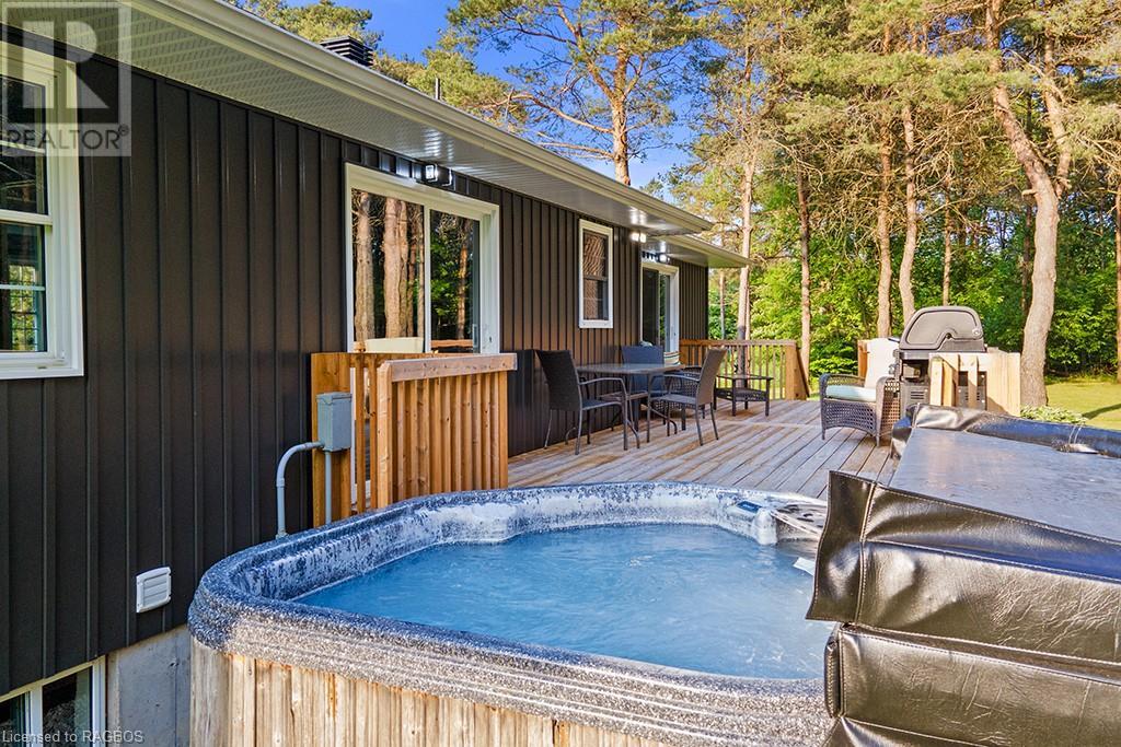 25 Pine Tree Drive, South Bruce Peninsula, Ontario  N0H 1P0 - Photo 5 - 40599527