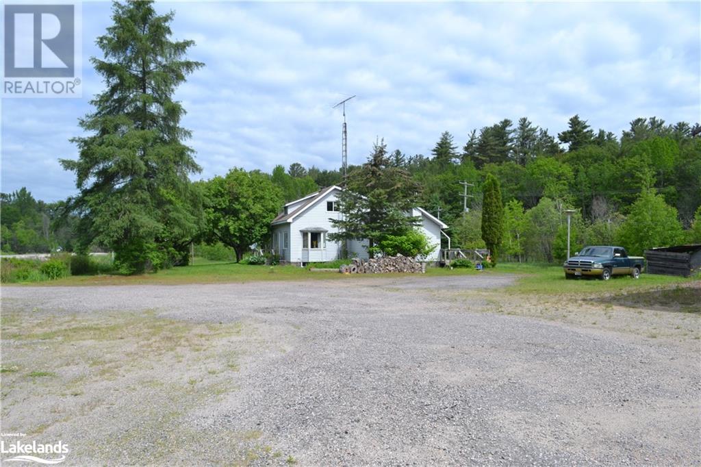 1604 69 Highway, Pointe Au Baril, Ontario  P0G 1K0 - Photo 10 - 40603488