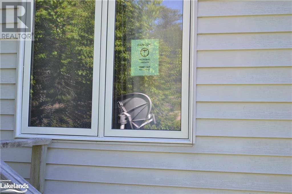 1604 69 Highway, Pointe Au Baril, Ontario  P0G 1K0 - Photo 4 - 40603488