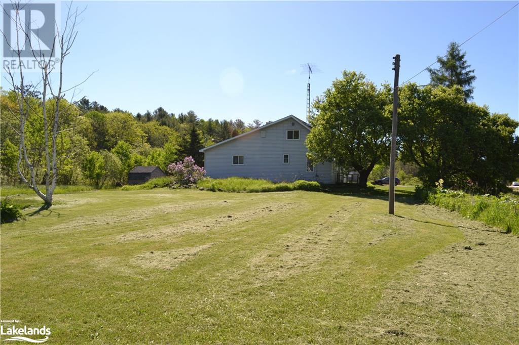 1604 69 Highway, Pointe Au Baril, Ontario  P0G 1K0 - Photo 6 - 40603488