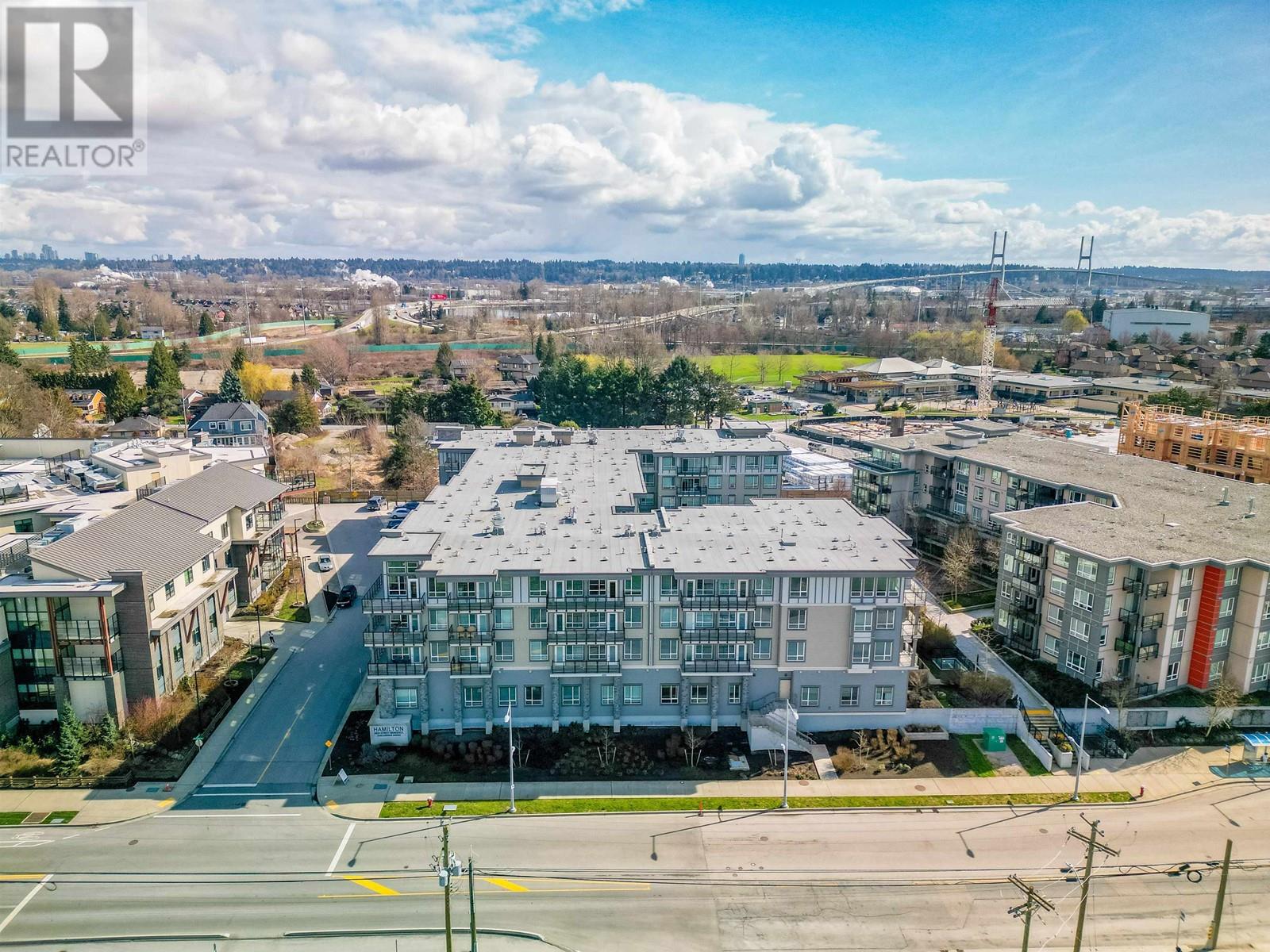 Listing Picture 16 of 32 : 302 23100 GARRIPIE AVENUE, Richmond / 烈治文 - 魯藝地產 Yvonne Lu Group - MLS Medallion Club Member