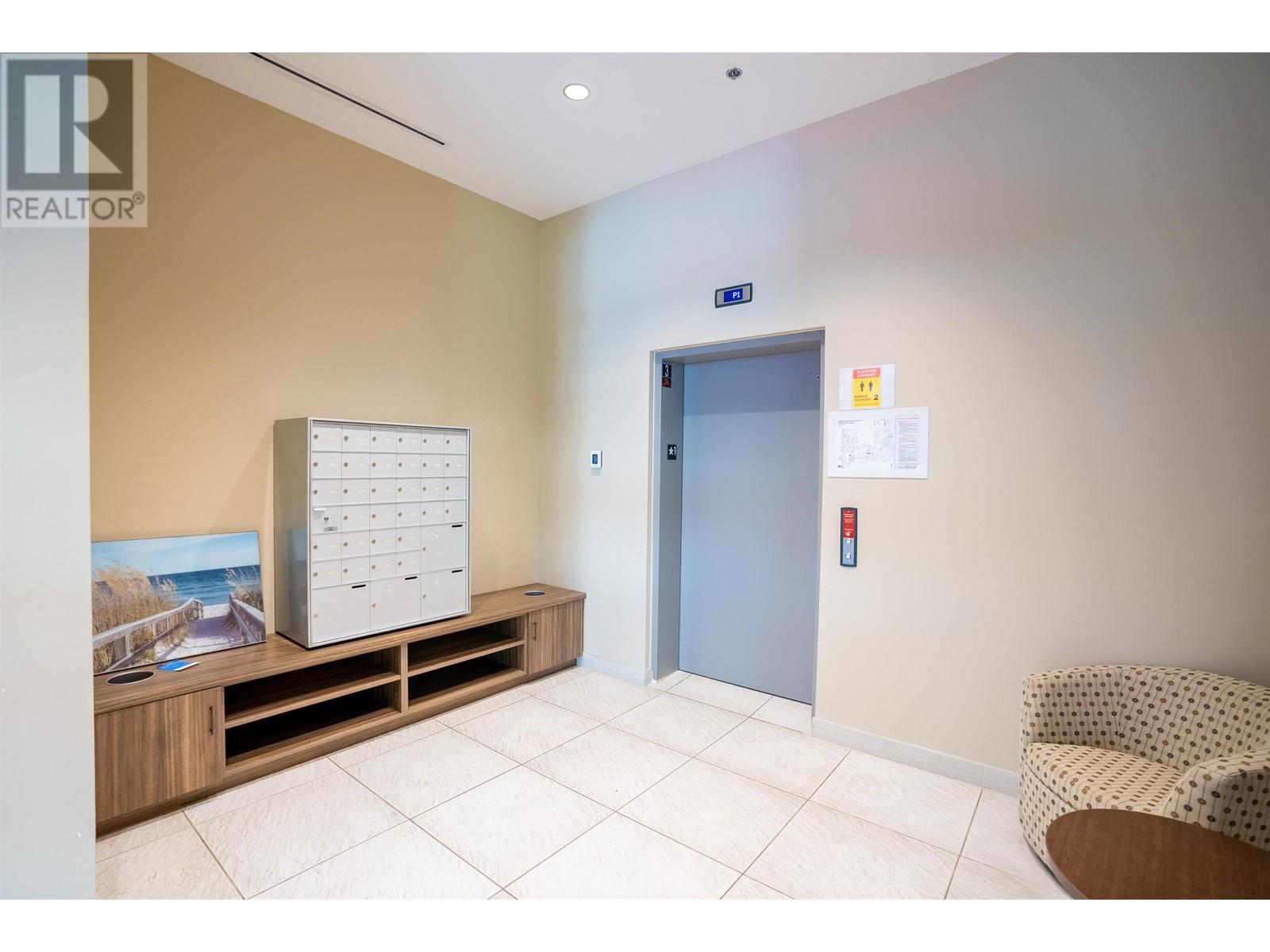 Listing Picture 28 of 32 : 302 23100 GARRIPIE AVENUE, Richmond / 烈治文 - 魯藝地產 Yvonne Lu Group - MLS Medallion Club Member