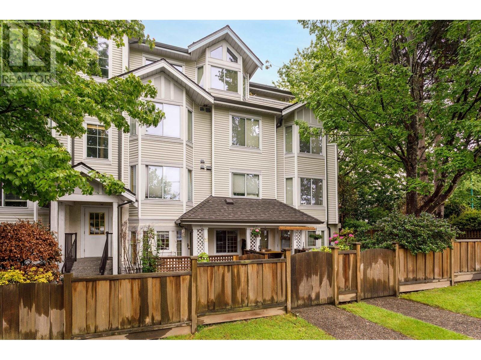 Listing Picture 23 of 23 : 104 1723 FRANCES STREET, Vancouver / 溫哥華 - 魯藝地產 Yvonne Lu Group - MLS Medallion Club Member