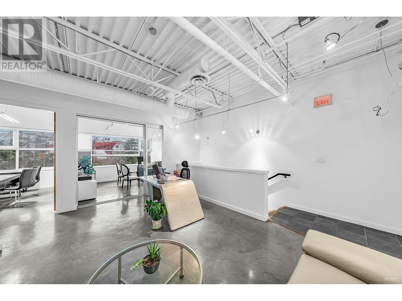 205 998 HARBOURSIDE DRIVE, north vancouver, British Columbia