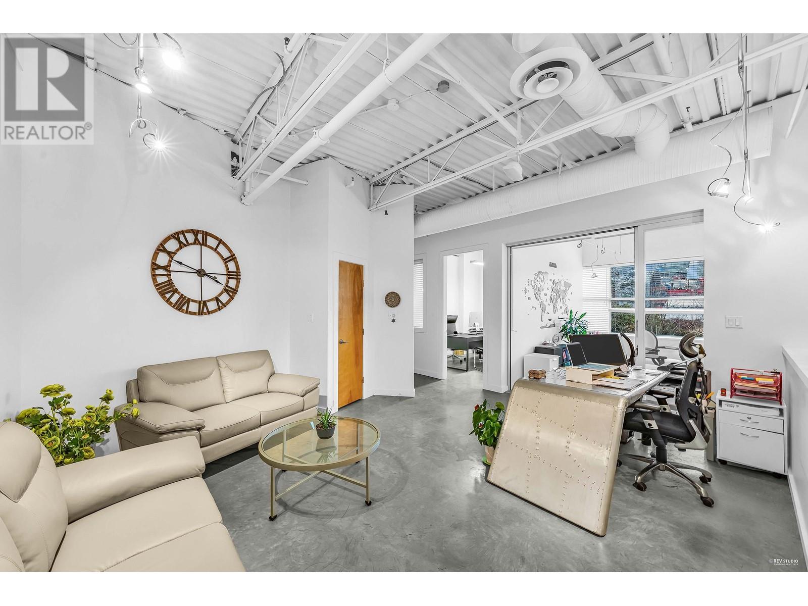 205 998 Harbourside Drive, North Vancouver, British Columbia  V7P 3T2 - Photo 2 - C8060661