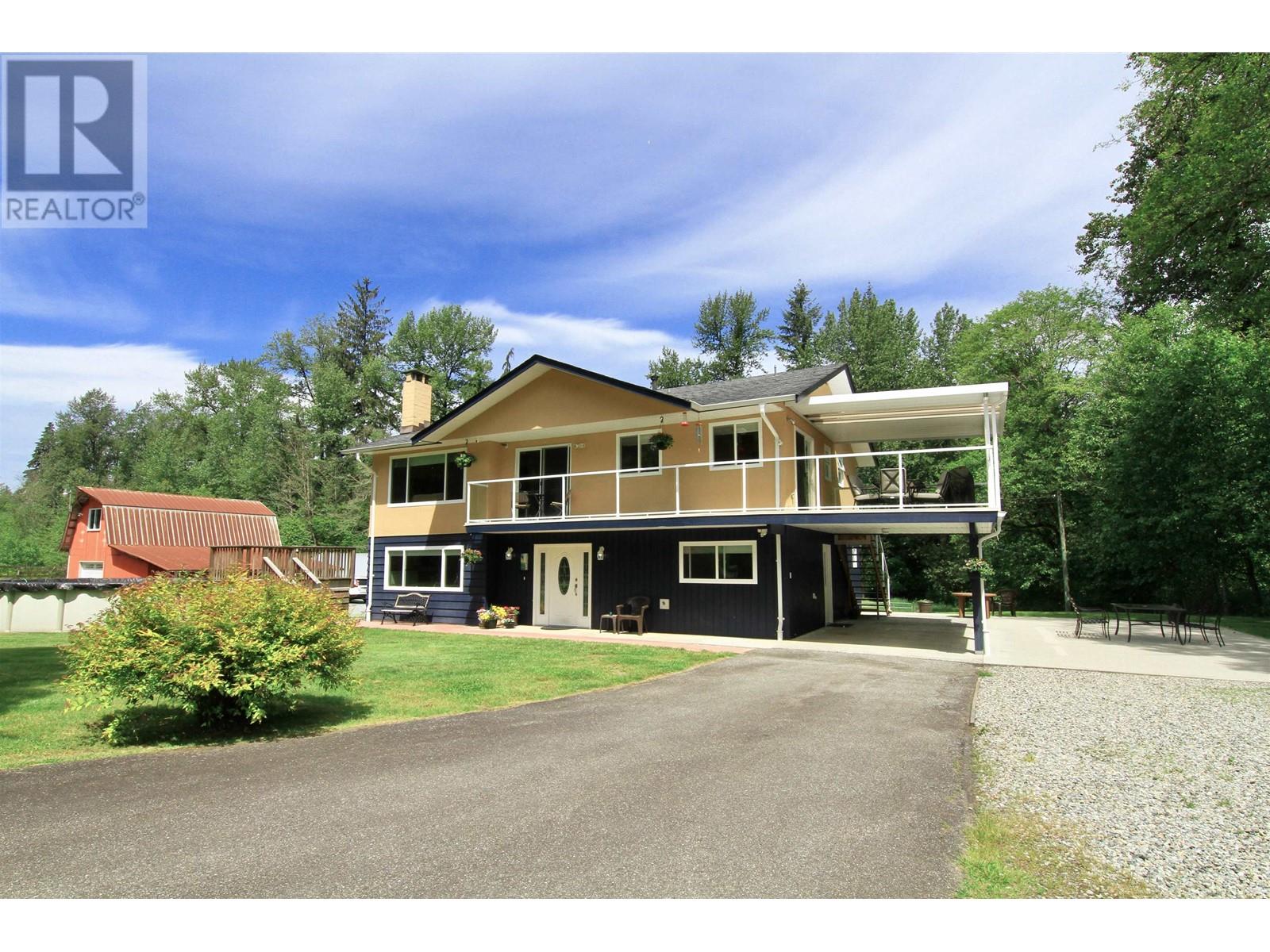 25549 112 Avenue, Maple Ridge, British Columbia  V2W 1G9 - Photo 2 - R2892596