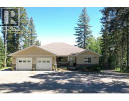 4976 TEN MILE LAKE ROAD, quesnel, British Columbia