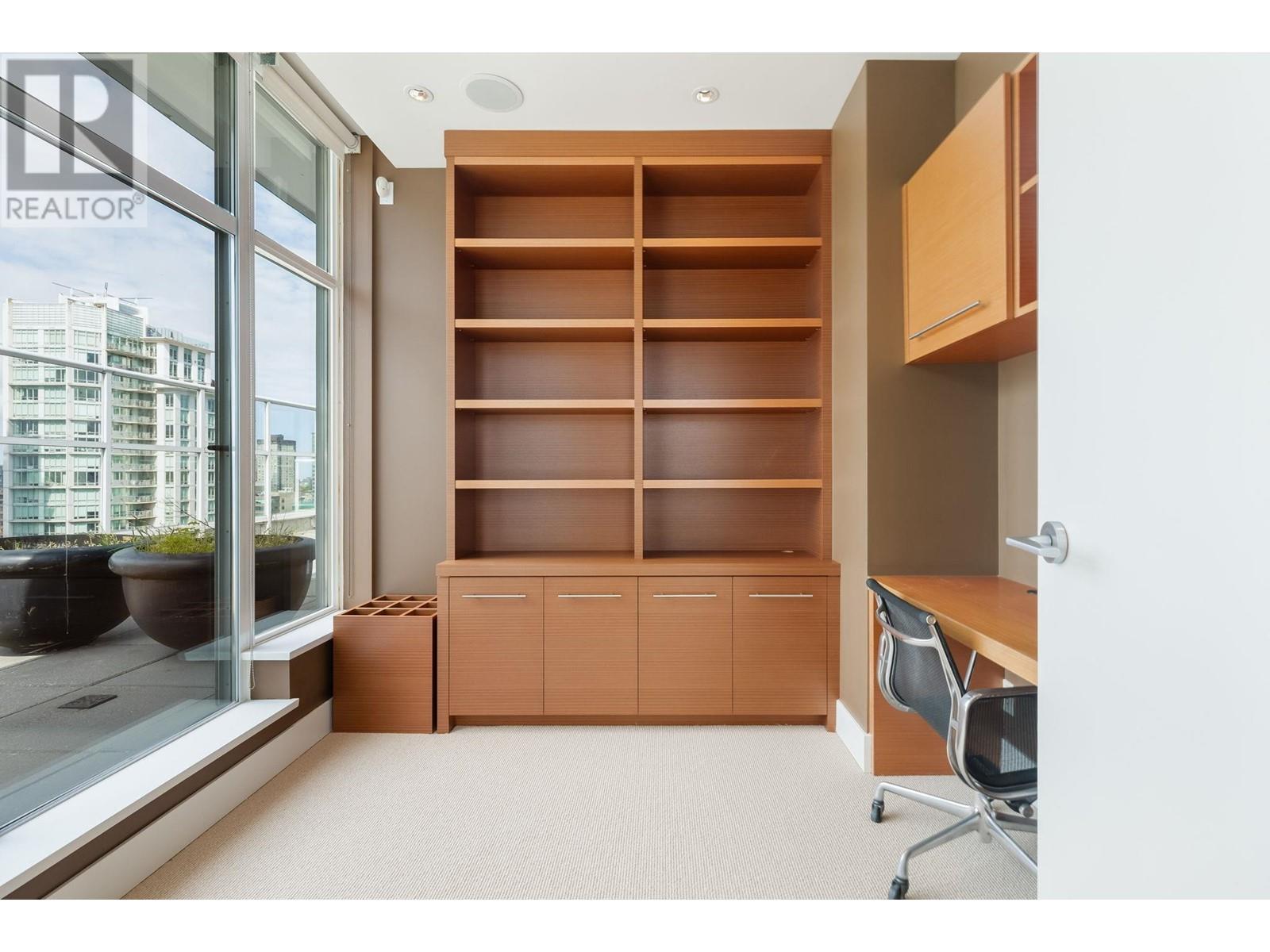 Ph1901 480 Robson Street, Vancouver, British Columbia  V6B 1S1 - Photo 31 - R2892714