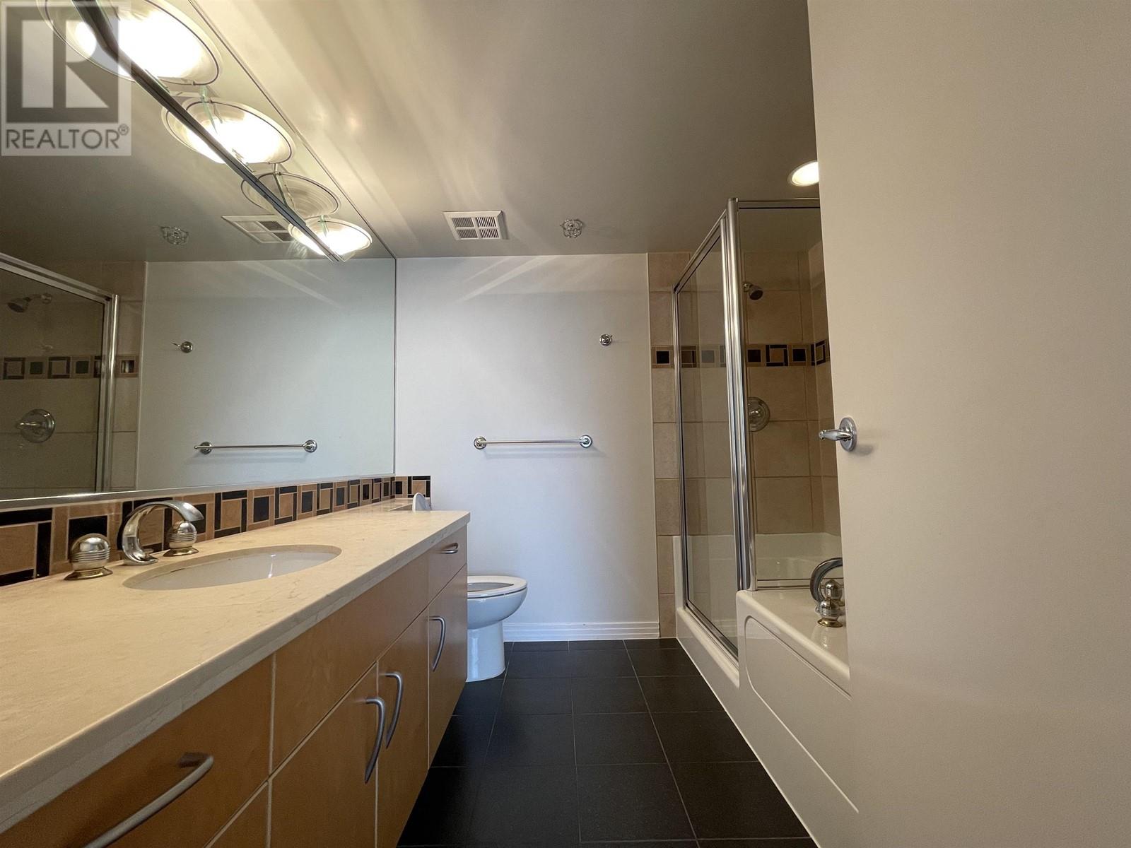 3203 1199 Marinaside Crescent, Vancouver, British Columbia  V6Z 2Y2 - Photo 8 - R2892935