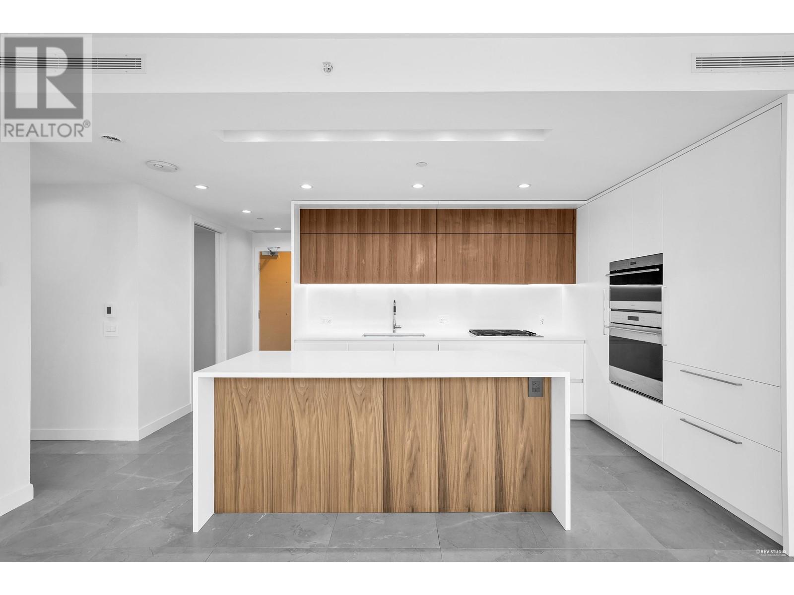 Listing Picture 8 of 33 : 2104 885 CAMBIE STREET, Vancouver / 溫哥華 - 魯藝地產 Yvonne Lu Group - MLS Medallion Club Member