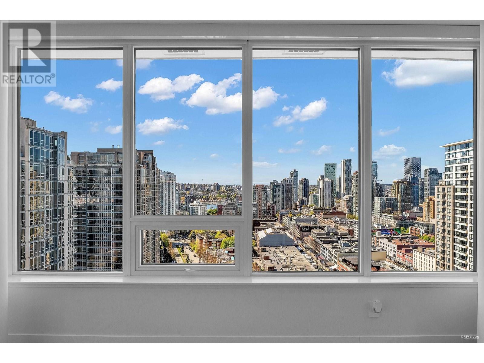 Listing Picture 17 of 33 : 2104 885 CAMBIE STREET, Vancouver / 溫哥華 - 魯藝地產 Yvonne Lu Group - MLS Medallion Club Member