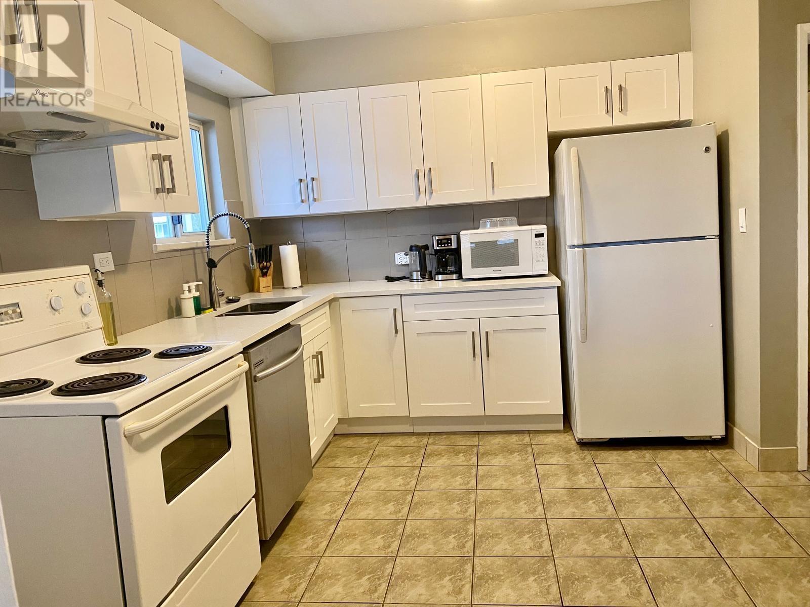 7433 Elwell Street, Burnaby, British Columbia  V5E 1L3 - Photo 7 - R2892937