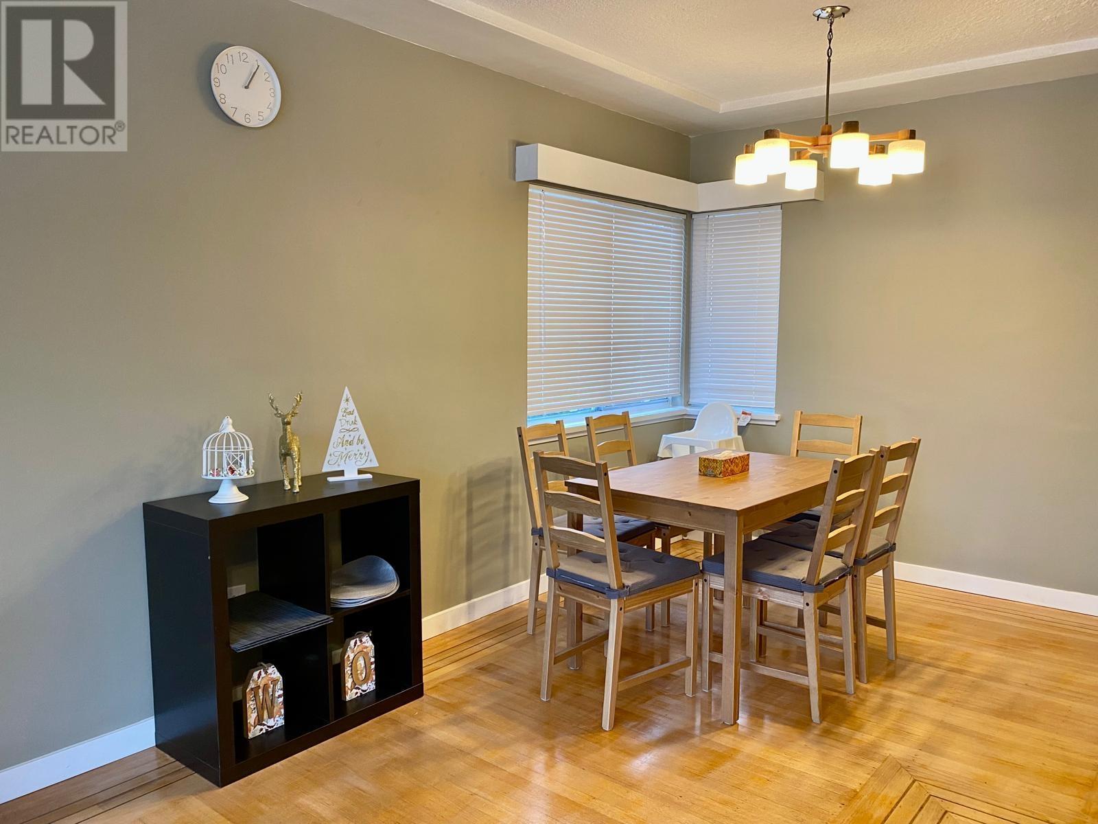 Property at 7433 ELWELL STREET image 4