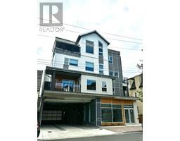 303 9716 Third St, sidney, British Columbia