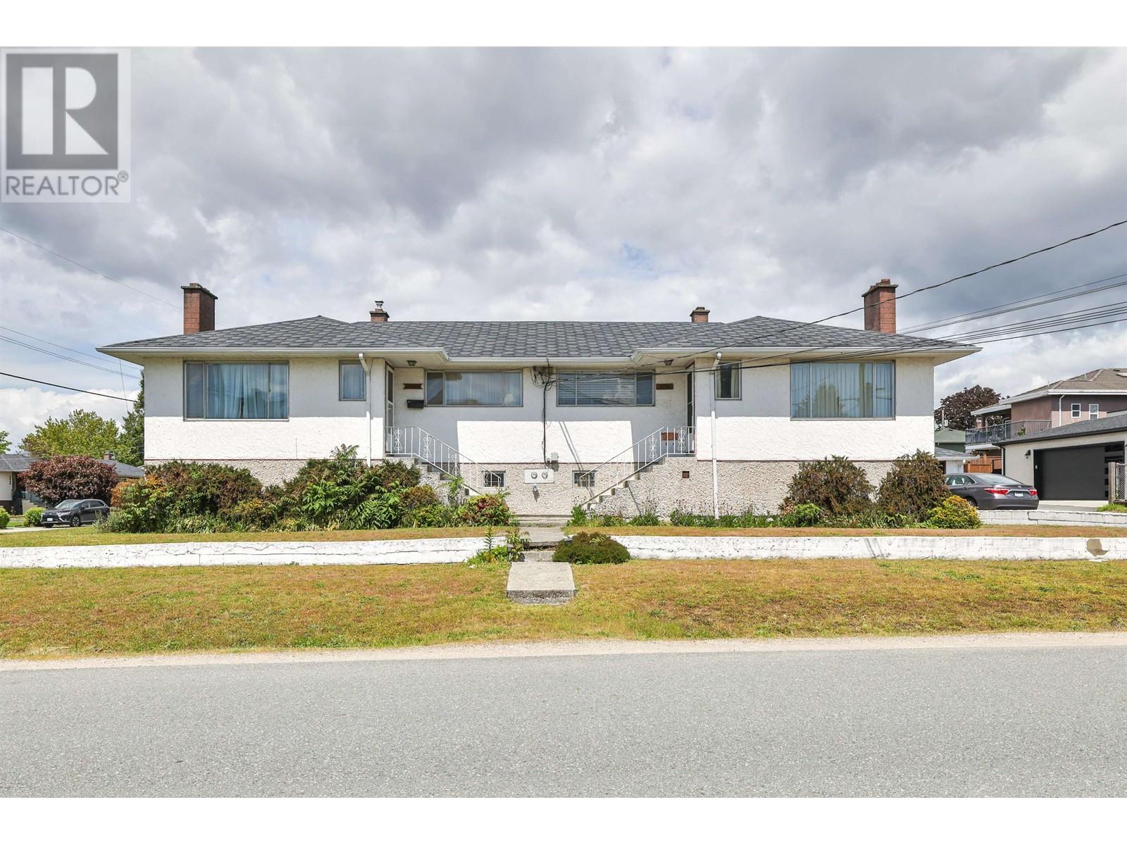 3739 BRANDON STREET, burnaby, British Columbia