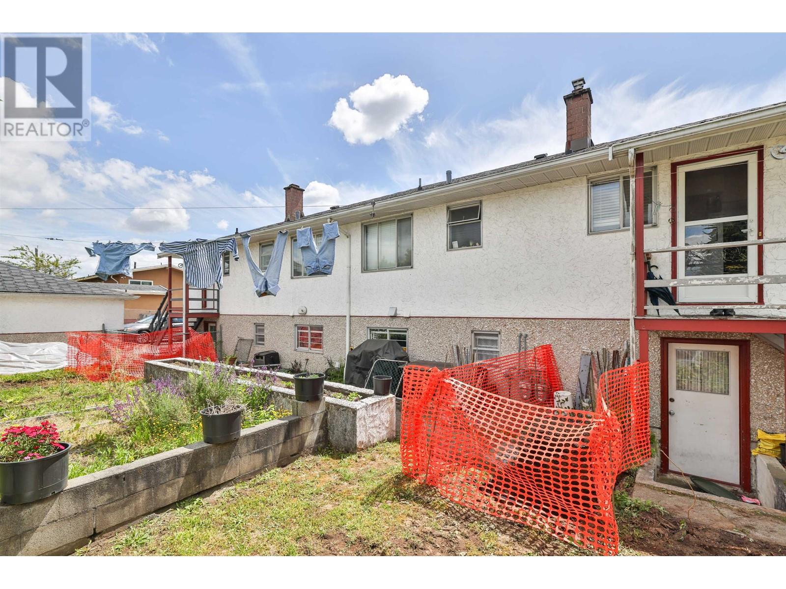 3739 Brandon Street, Burnaby, British Columbia  V5G 2P3 - Photo 18 - R2892868