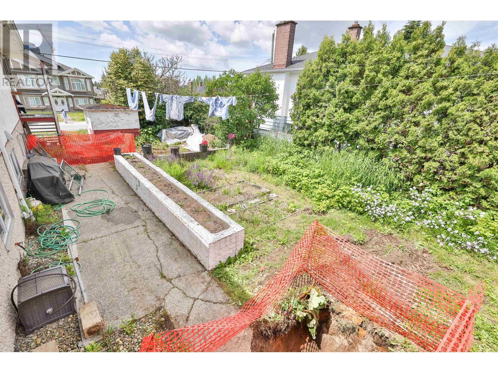 3739 Brandon Street, Burnaby, British Columbia  V5G 2P3 - Photo 20 - R2892868