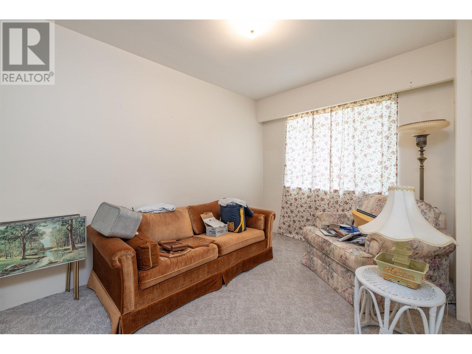 3737 Brandon Street, Burnaby, British Columbia  V5G 2P3 - Photo 9 - R2892840