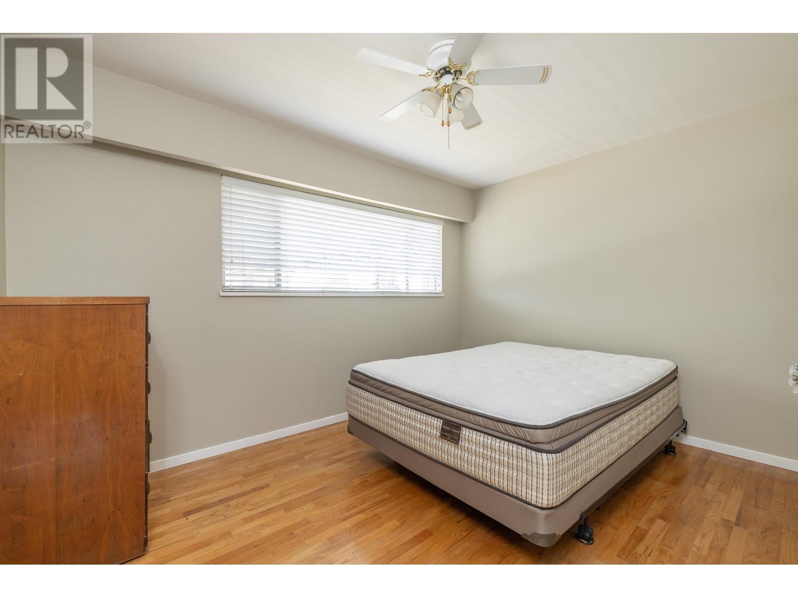 3737 Brandon Street, Burnaby, British Columbia  V5G 2P3 - Photo 8 - R2892840