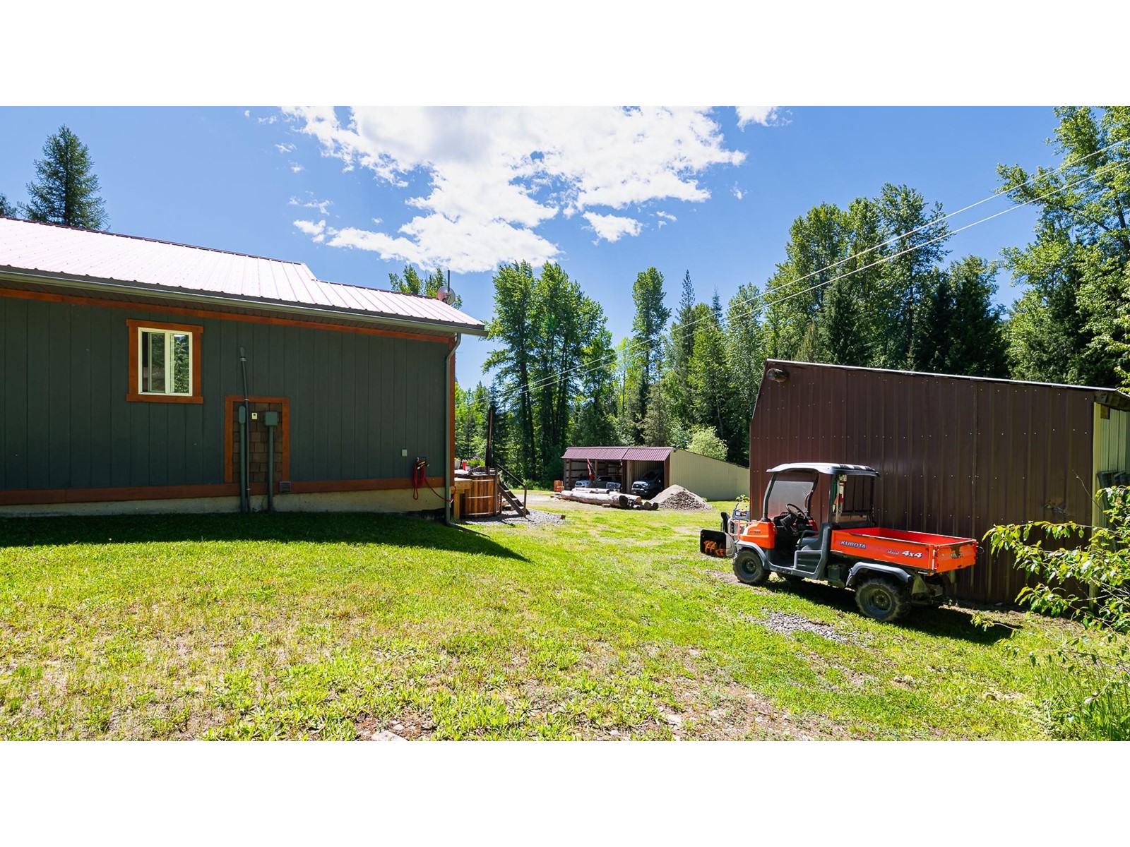 7957 Highway 3, Yahk, British Columbia  V0B 2P0 - Photo 38 - 2477606