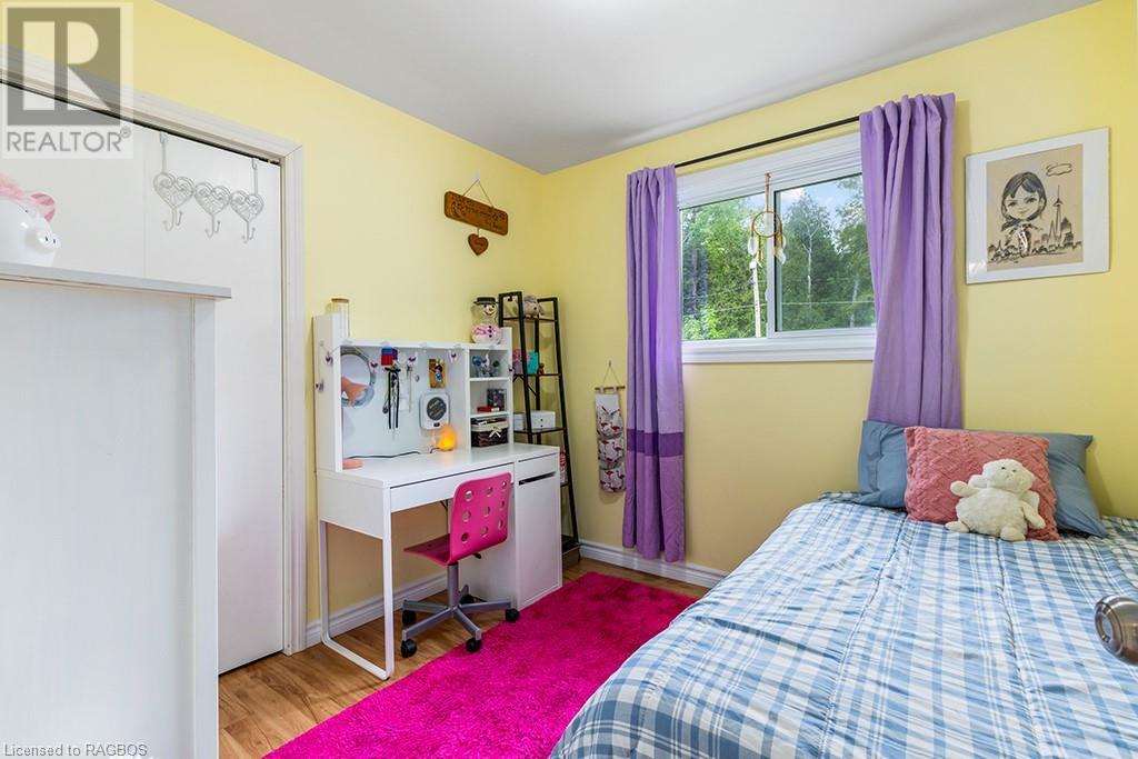 805 Mcnaughton Street, South Bruce Peninsula, Ontario  N0H 2T0 - Photo 13 - 40601651