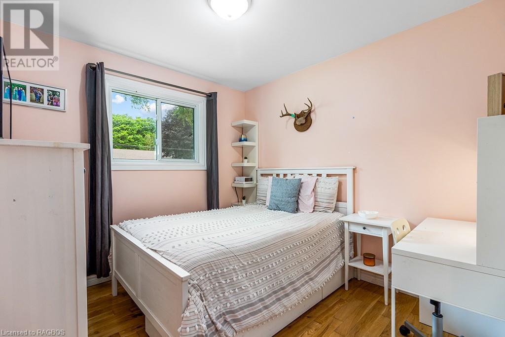 805 Mcnaughton Street, South Bruce Peninsula, Ontario  N0H 2T0 - Photo 15 - 40601651