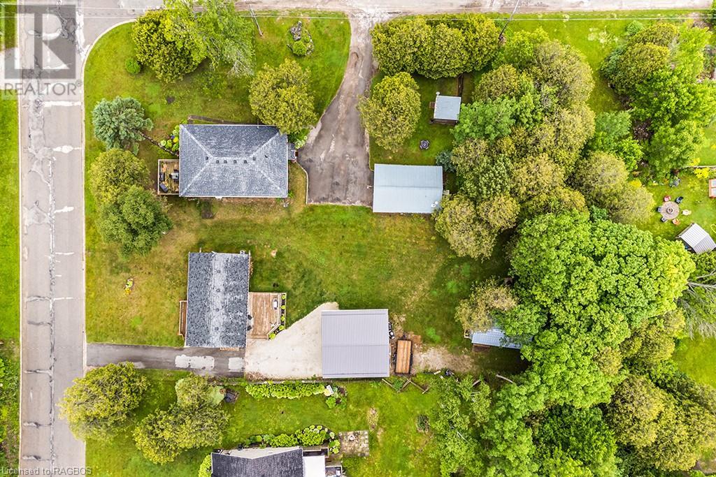 805 Mcnaughton Street, South Bruce Peninsula, Ontario  N0H 2T0 - Photo 33 - 40601651