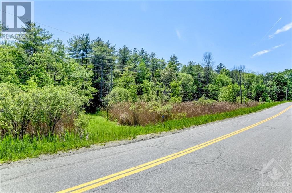 127 Jones Falls Road, Elgin, Ontario  K0G 1E0 - Photo 2 - 1378266