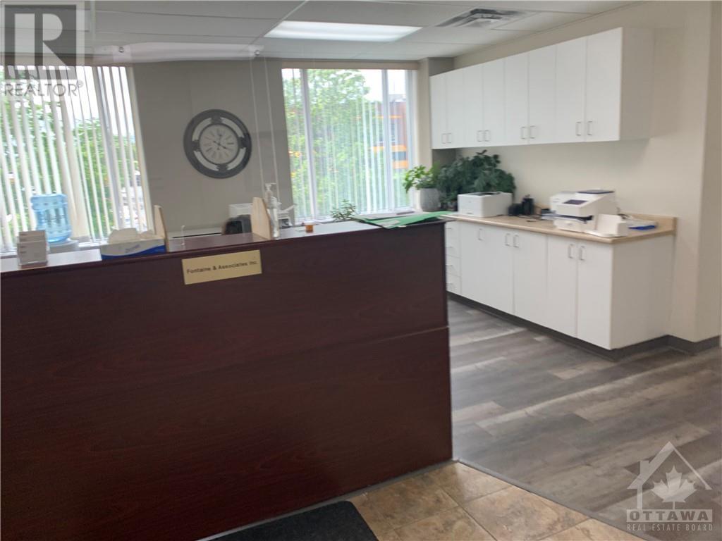 1390 Clyde Avenue Unit#204, Ottawa, Ontario  K2G 3H9 - Photo 4 - 1396923