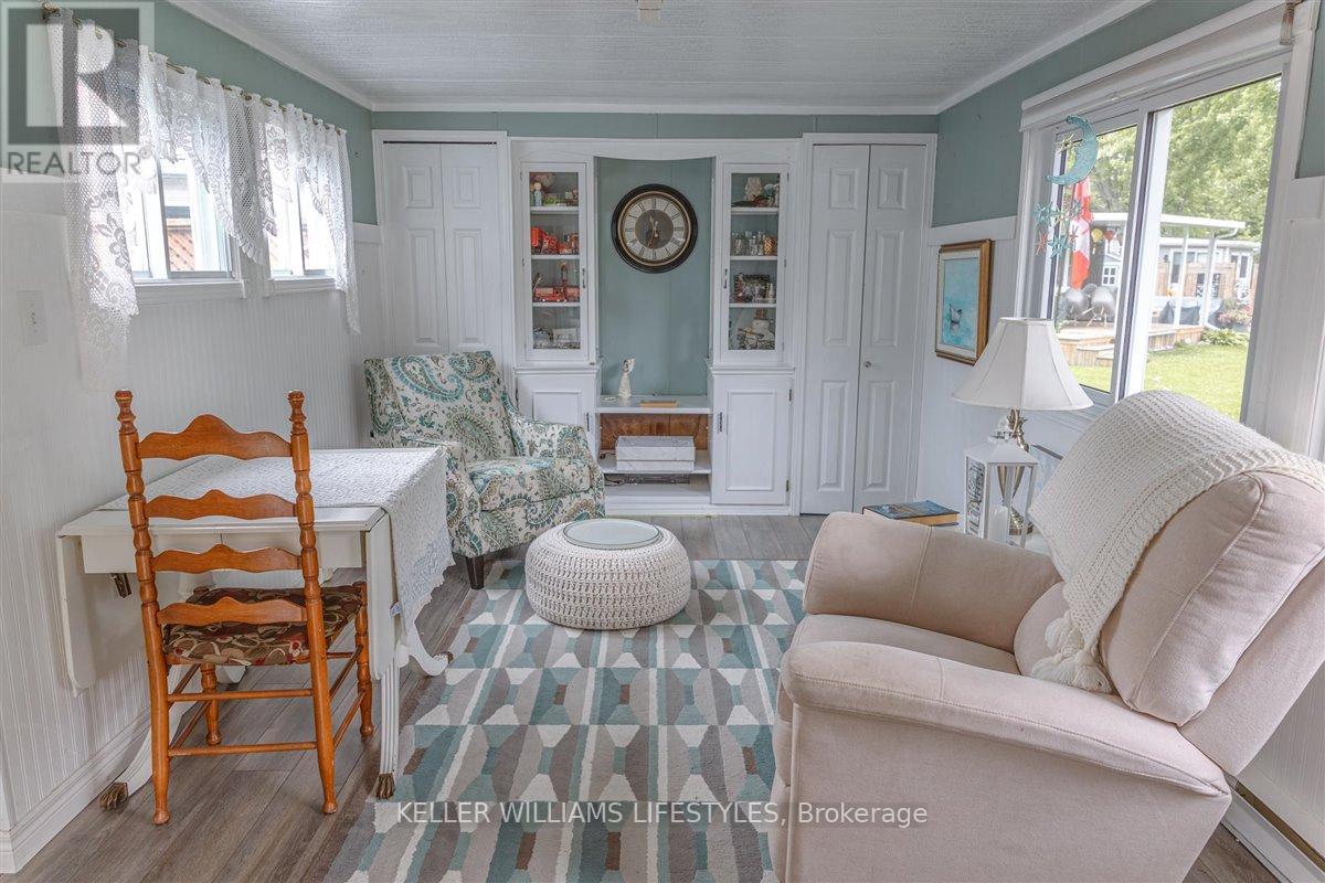 239 Southwind Court, Lambton Shores, Ontario  N0M 1T0 - Photo 22 - X8427064