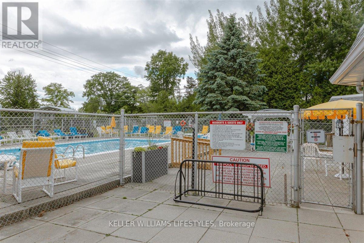 239 Southwind Court, Lambton Shores, Ontario  N0M 1T0 - Photo 29 - X8427064